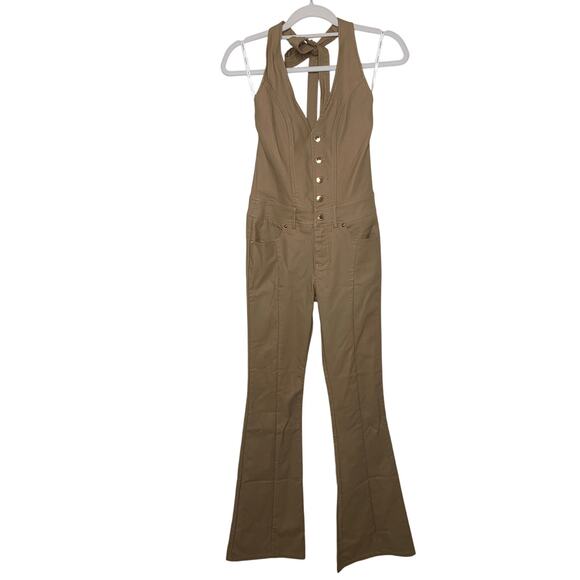 NWT Retrofête Cynthia Tan Open Back Flared Halter Jumpsuit - Picture 4 of 8